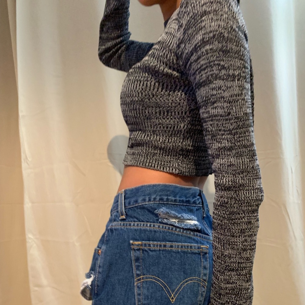 Long sleeve Crop Top